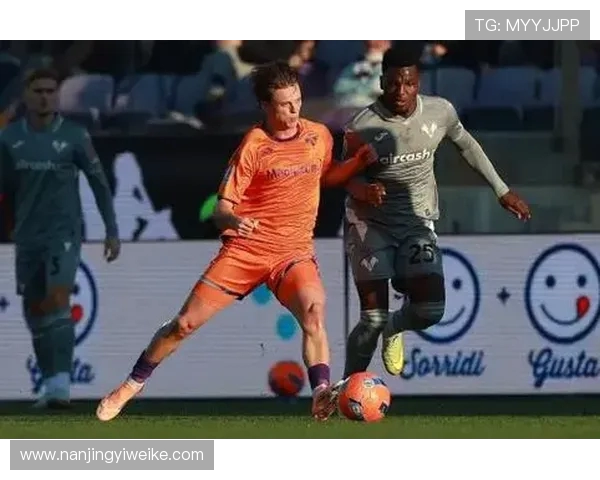 佛罗伦萨与维罗纳精彩对决直播全程回顾与分析 佛罗伦萨与维罗纳精彩对决直播全程回顾与分析