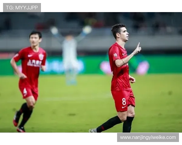 力帆与上港精彩对决回放分析揭示比赛关键时刻与战术布局 力帆与上港精彩对决回放分析揭示比赛关键时刻与战术布局