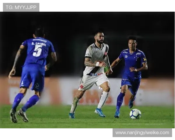 达伽马与福的激烈对决揭示了历史的交锋与文化的碰撞