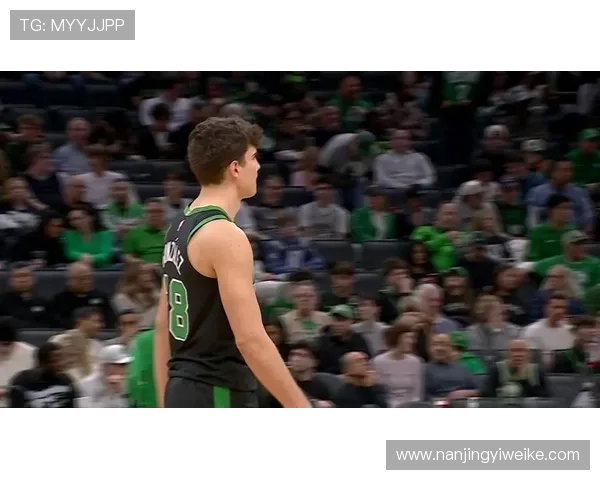 马刺与凯尔特人全场激战回顾精彩瞬间与关键时刻分析