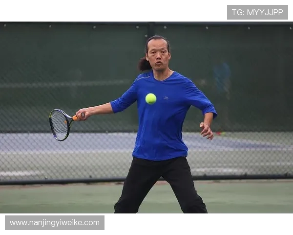 重庆网球队个人能力排名创新高引领全国网球新风潮