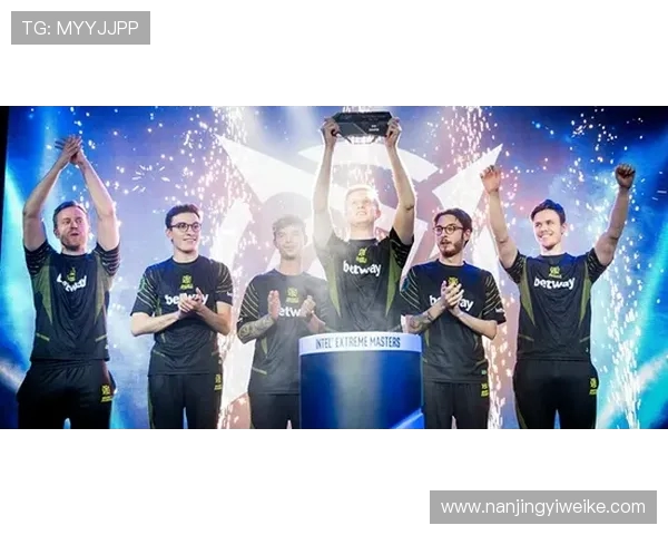 CSGO团队协作实力大比拼EDG荣登第三名引发热议 CSGO团队协作实力大比拼EDG荣登第三名引发热议